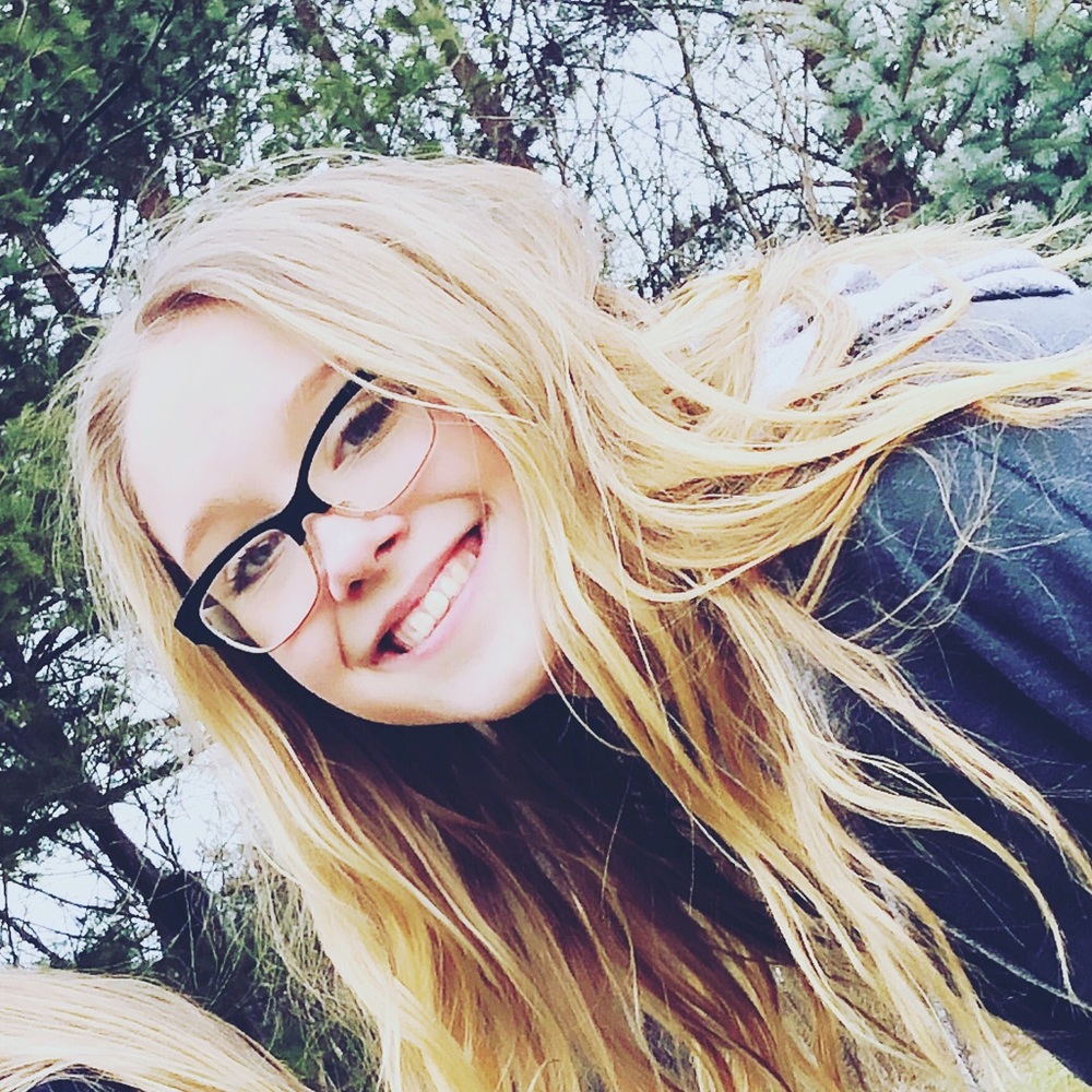 Meet your Posher, Miriam